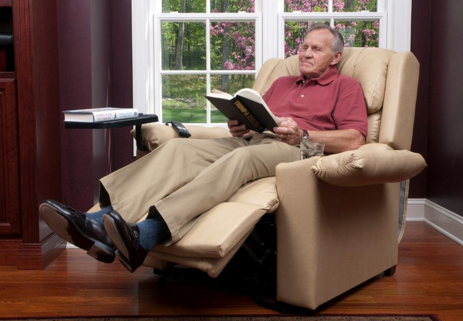 A Caregiver's Guide to Keeping Elderly from Falling Out of Recliners